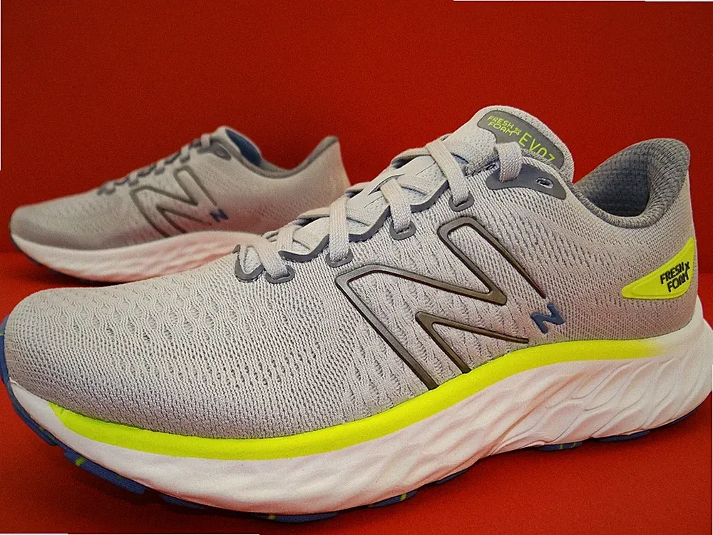 New Balance Fresh X More Evoz Sneaker Turnschuhe Sport Laufschuhe Herren Gr.42