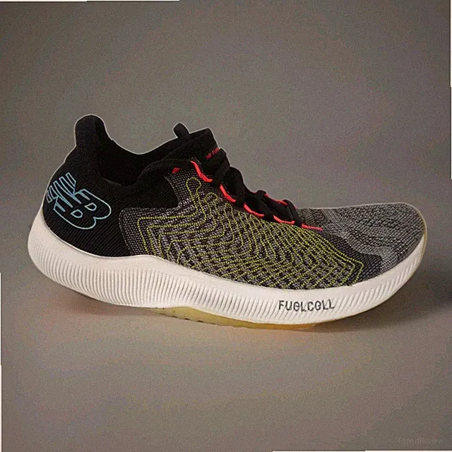 New Balance FuelCell Rebel Laufschuh Herren UK 9,5 US 10 EU 44 (MFCXBM) 2019