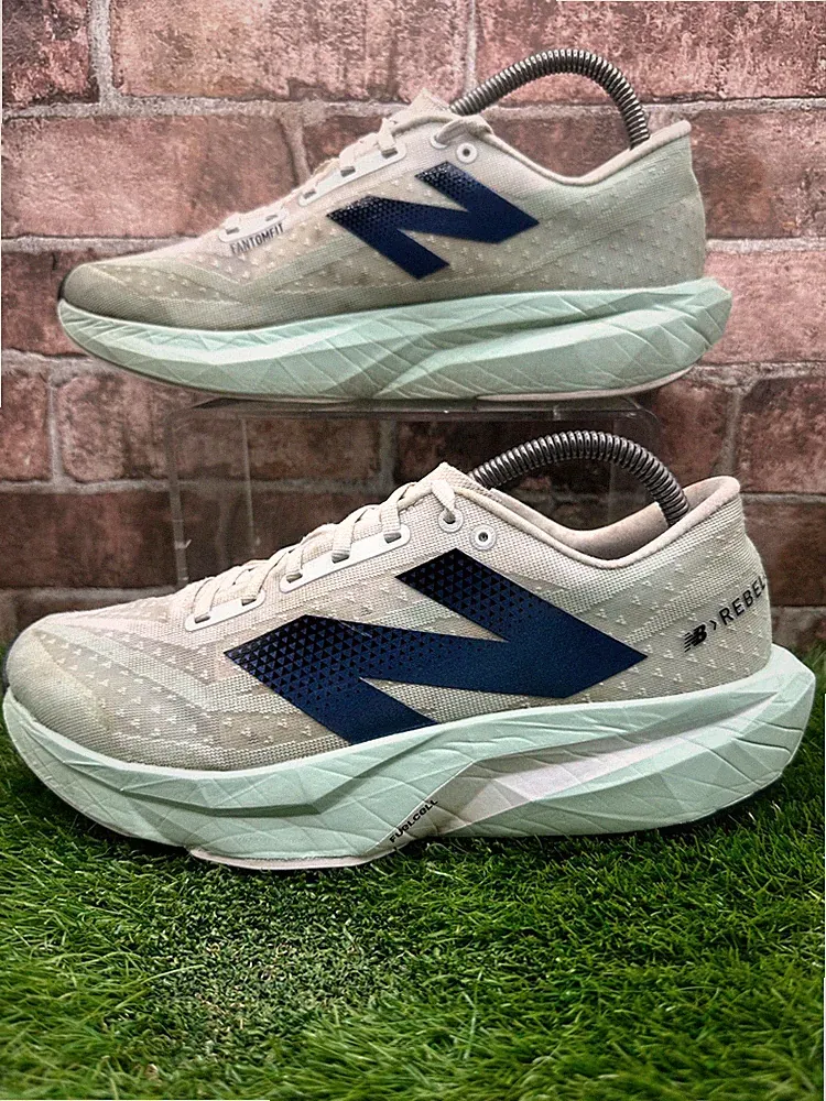 New Balance FuelCell Rebel v4 MFCXCE4 Sneaker Herren UK 8,5 Clay Ash Laufschuhe