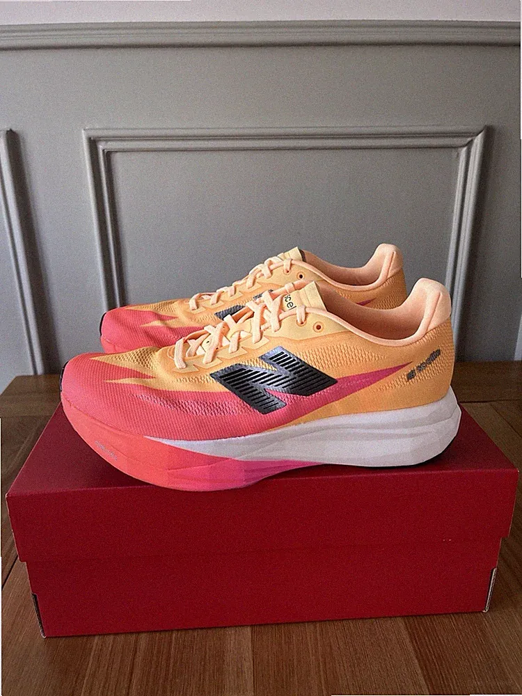 New Balance FuelCell SuperComp Elite v5 Laufschuhe Herren UK9 Tangerine Heat