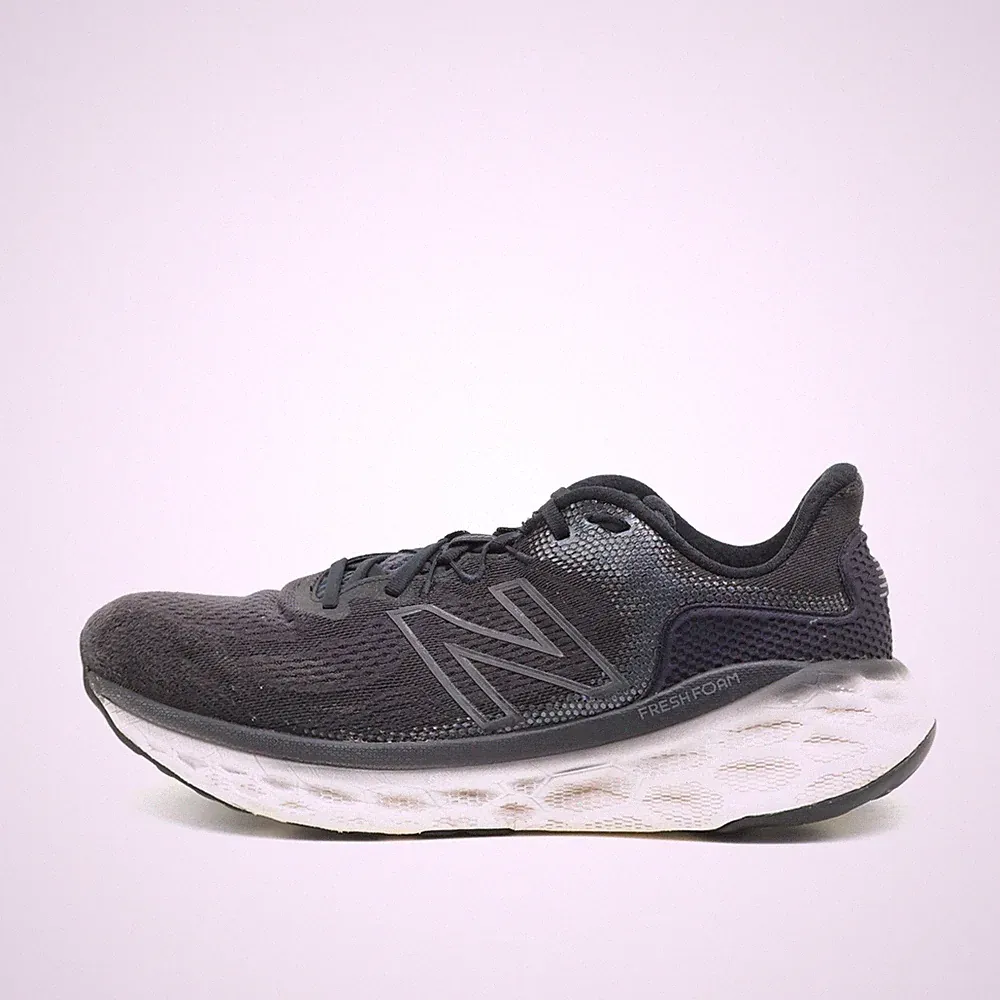 New Balance Herren 1080v11 Sportschuhe EU 47.5 Schwarz M1080B11 Fresh Foam