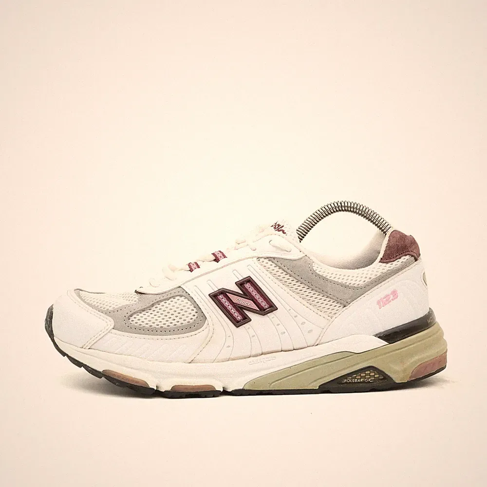 New Balance Herren 1123 Laufschuh Weiß/Grau/Burgunder Control Sneaker EU 41.5
