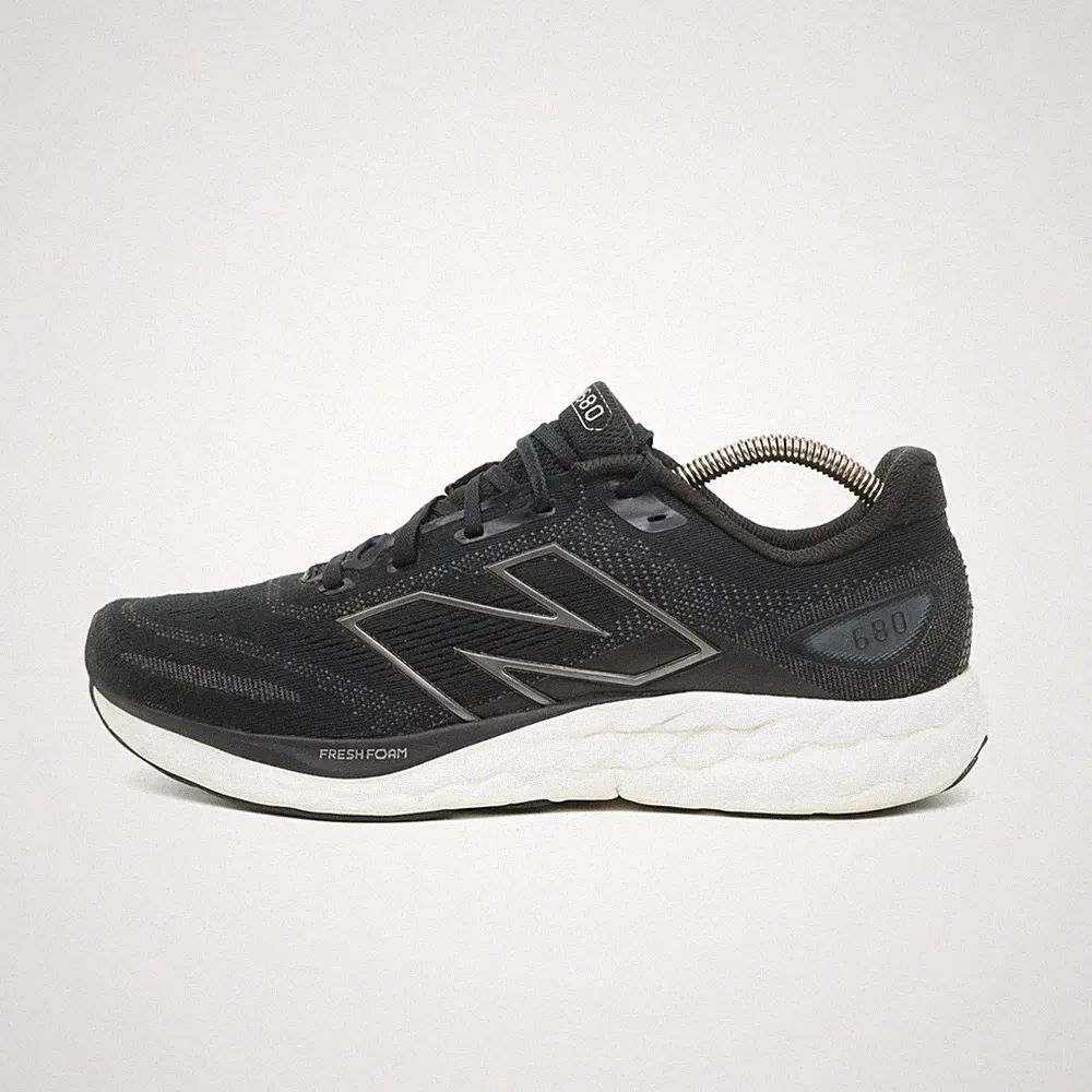 New Balance Herren 680v8 Schuhe schwarz Mesh Low Top Dämpfung Laufschuh EU 42.5