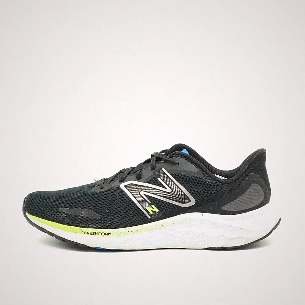 New Balance Herren Fresh Foam Arishi Sportschuhe EU 46.5 Schwarz MARISPK4