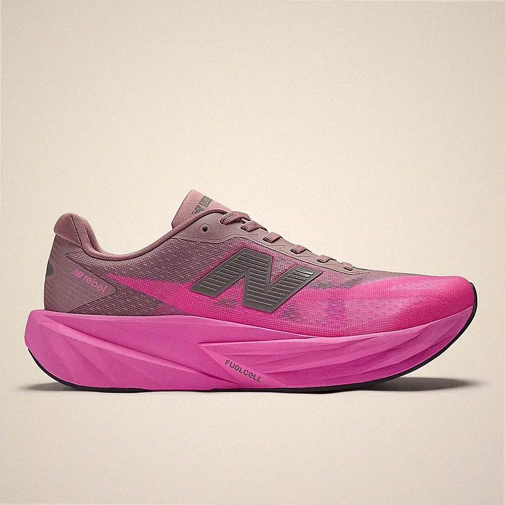 New Balance Herren FuelCell Rebel v5 Schuhe in Pink