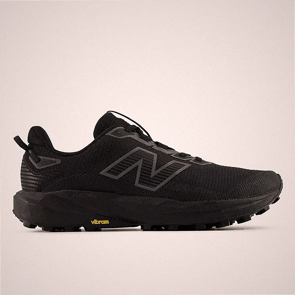 New Balance Herren Rebel Trailschuhe in Schwarz