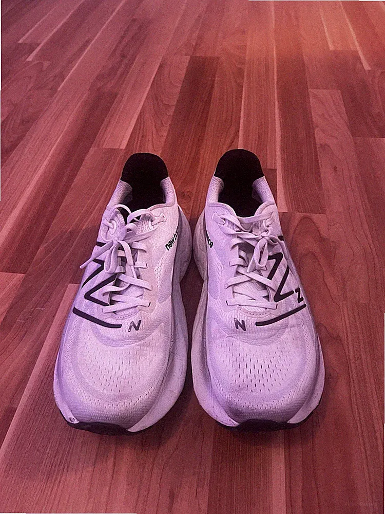 New Balance Laufschuhe Gr. 46,5