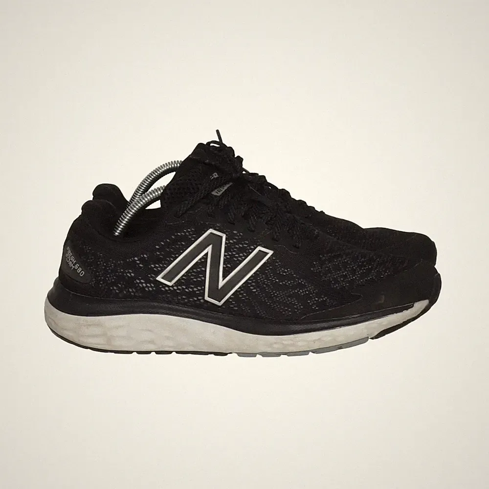 New Balance, Laufschuhe, Größe: 43, model: fresh foam 680, Schwarz, Herren #6Di