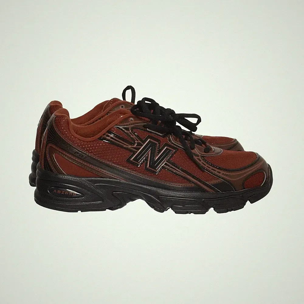 New Balance, Laufschuhe, Größe: 43, U7407CB, Braun/Schwarz, Herren #zZP