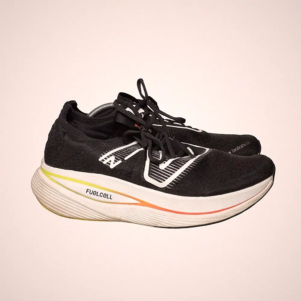 New Balance, Laufschuhe, Größe: 46, SuperComp, Schwarz/Weiß, Herren #JNB