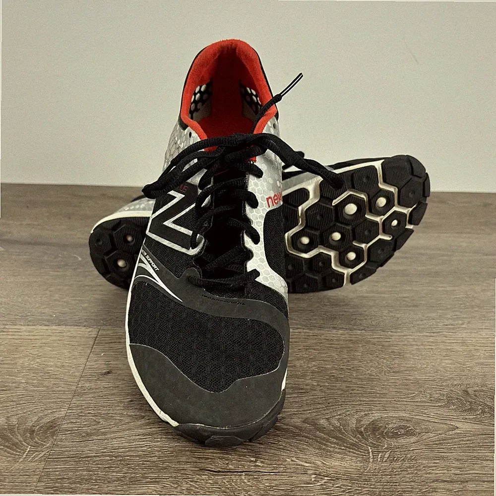 New Balance Mens 8 Minimus 20v3 Black Silver Trail Running Shoes Vibram MX20SB3