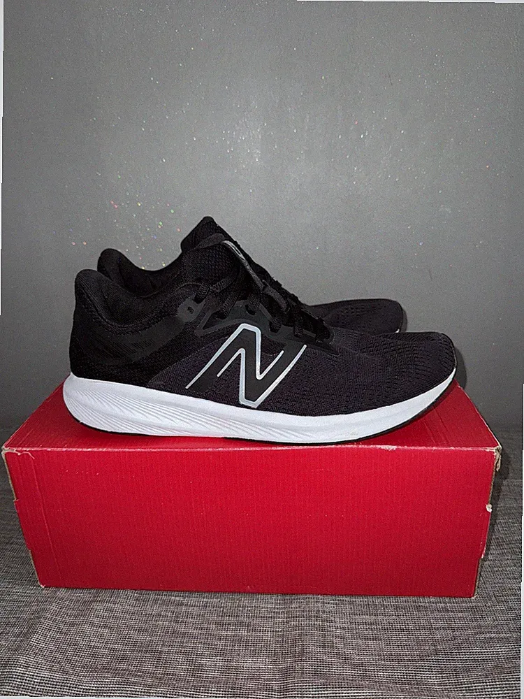 New Balance Sneaker Drft V2 Laufschuhe Herren Gr. 42,5 schwarz, sehr leicht