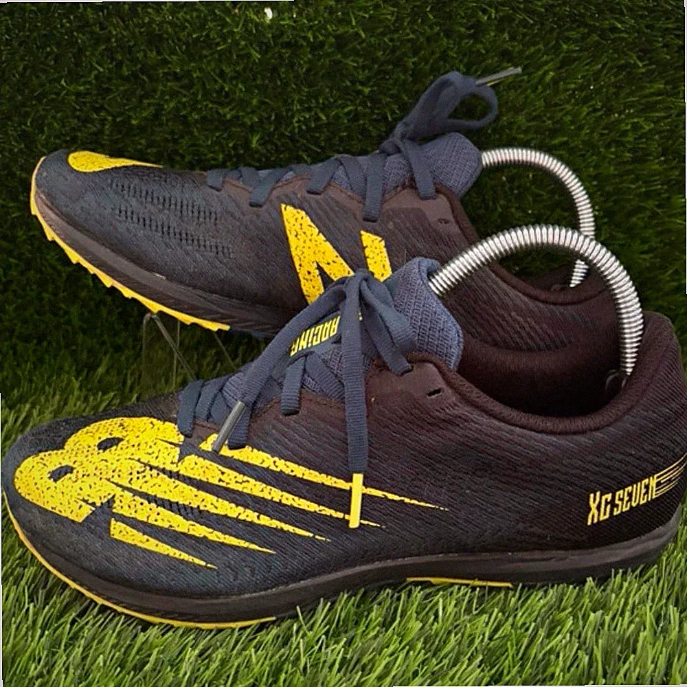 New Balance XC Seven Herren Track Spikes schwarz/gelb UK 7,5 EU 41,5