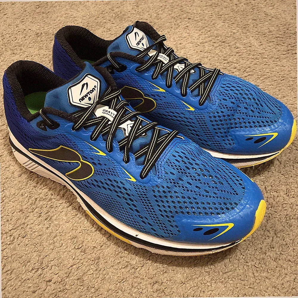 Newton Gravity 9 Laufschuhe Herren UK 9 Turnschuhe - M0Q0120
