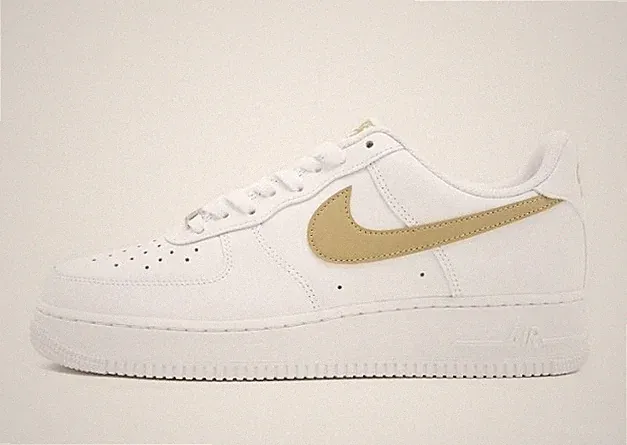 Nike Air Force 1 Low weiß Leder Herren Sportschuhe UK Größe 9 klassische Freizeitschuhe