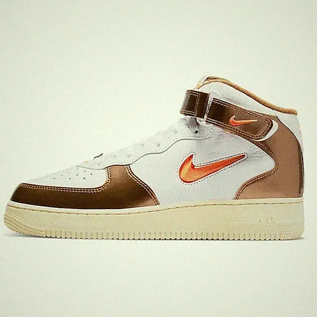Nike Air Force 1 Mid QS Turnschuhe UK 4,5 Sportschuhe Basketballschuhe Originalverpackt Neu
