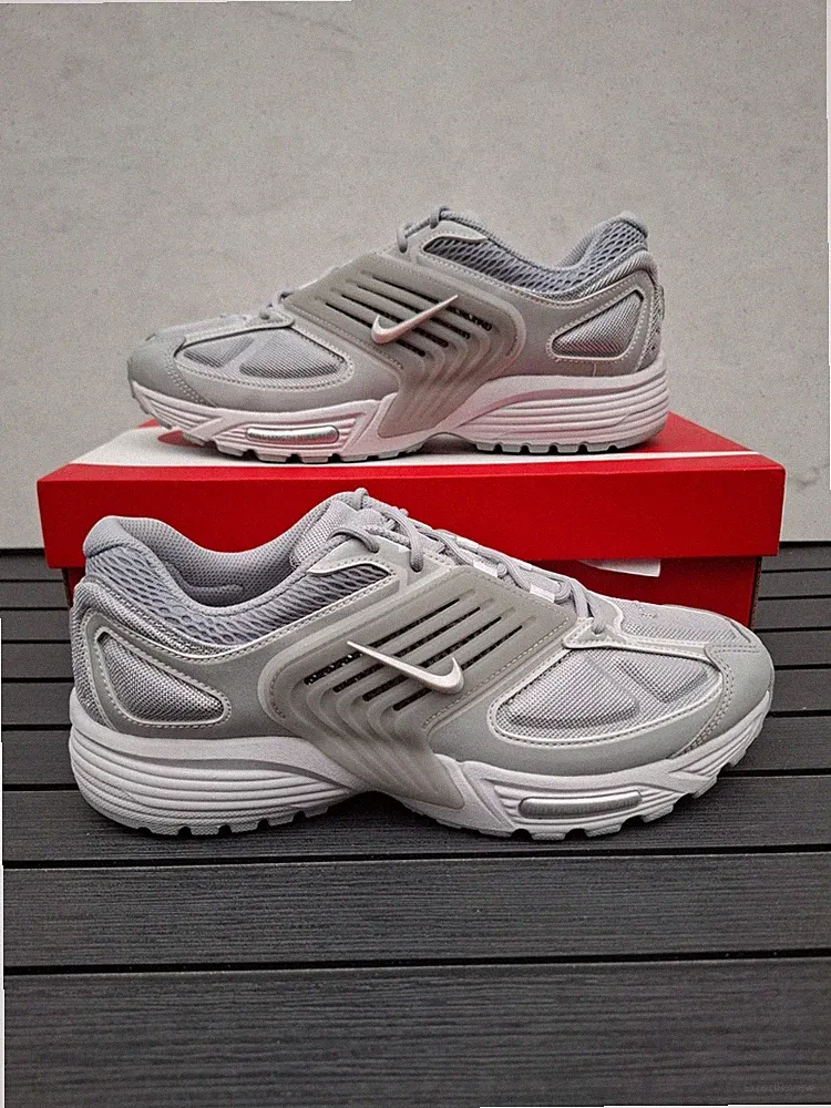 Nike Air Pegasus Wave flache Herren Sportschuhe silber metallic grau Gr. 8 (UK)