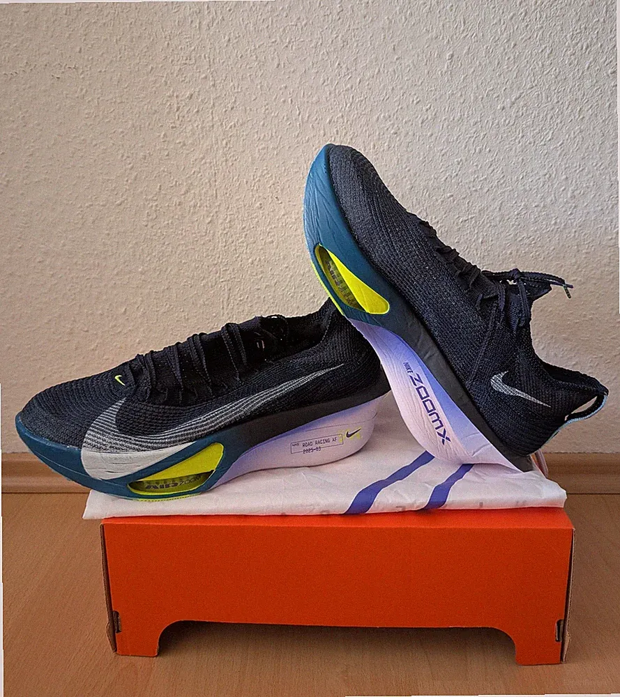 laufschuhe herren 46