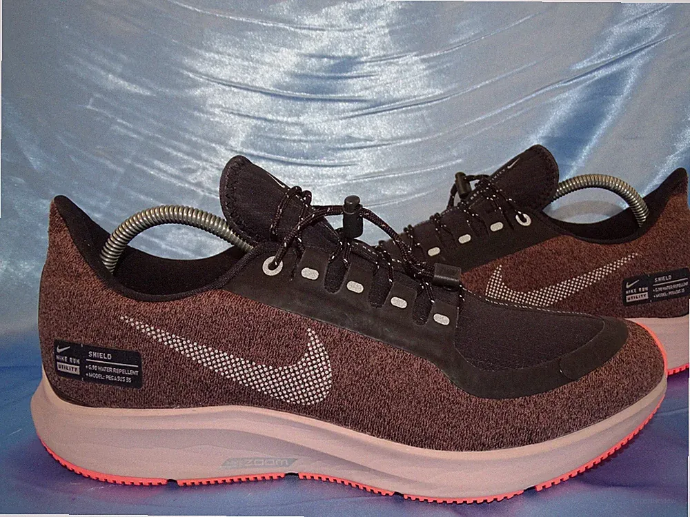 NIKE AIR ZOOM PEGASUS 35 RUN SHIELD GR 40 41 LAUFSCHUHE DAMEN HERREN SNEAKER TOP