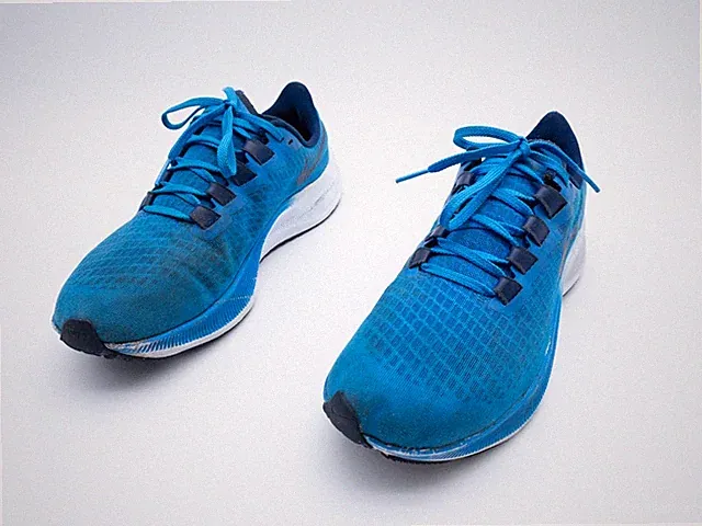 Nike Air Zoom Pegasus 37 Herren Laufschuh Sportschuh Gr 42 EU Art 22244-30