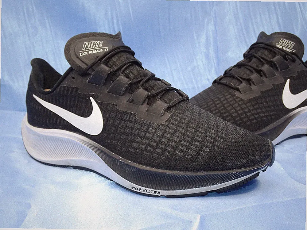 NIKE AIR ZOOM PEGASUS 37 LAUFSCHUHE GR 43 HERREN SCHUHE FREE SCHWARZ SNEAKER