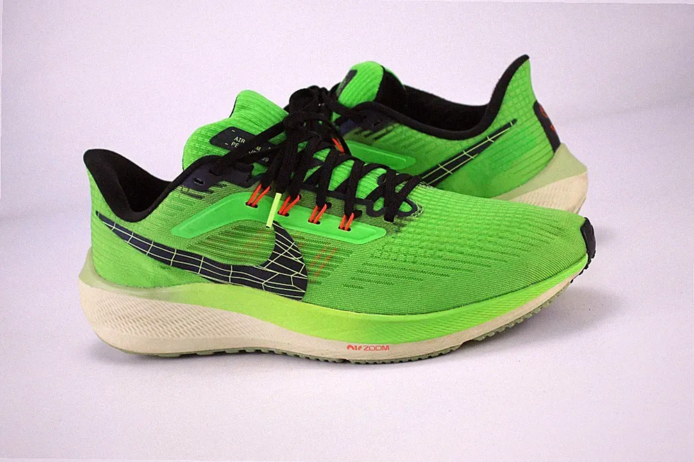 Nike Air Zoom Pegasus 39 Gr.45,5 Herren Laufschuh Sneaker TOP R 912