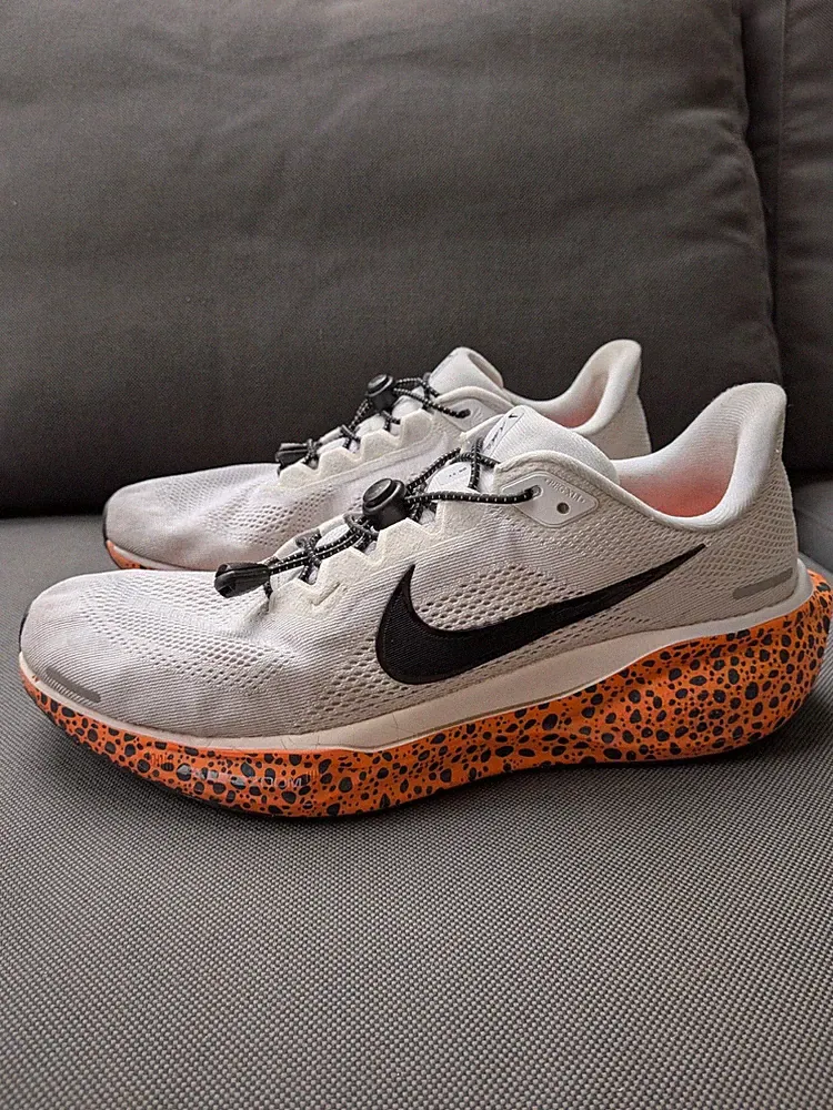 Nike Air Zoom Pegasus 41 Electric Pack EU 44 Laufschuhe