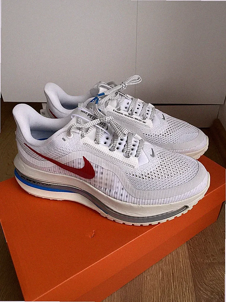 Nike Air Zoom Pegasus Premium Forrest Gump 42 US 10 / 8,5 Unisex Laufschuhe Neu