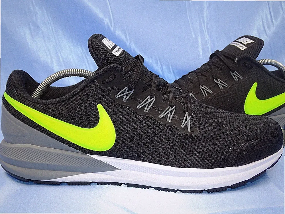 NIKE AIR ZOOM STRUCTURE 22 LAUFSCHUHE HERREN GR 42 SCHUHE FLYWIRE PEGASUS A2
