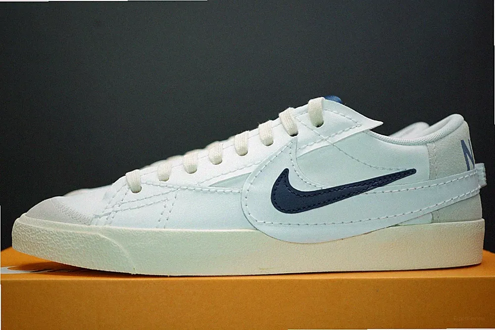Nike Blazer Low '77 Jumbo Special Edition Schuhe FD0378 Weiß UK 7,5 EU 42 US 8,5