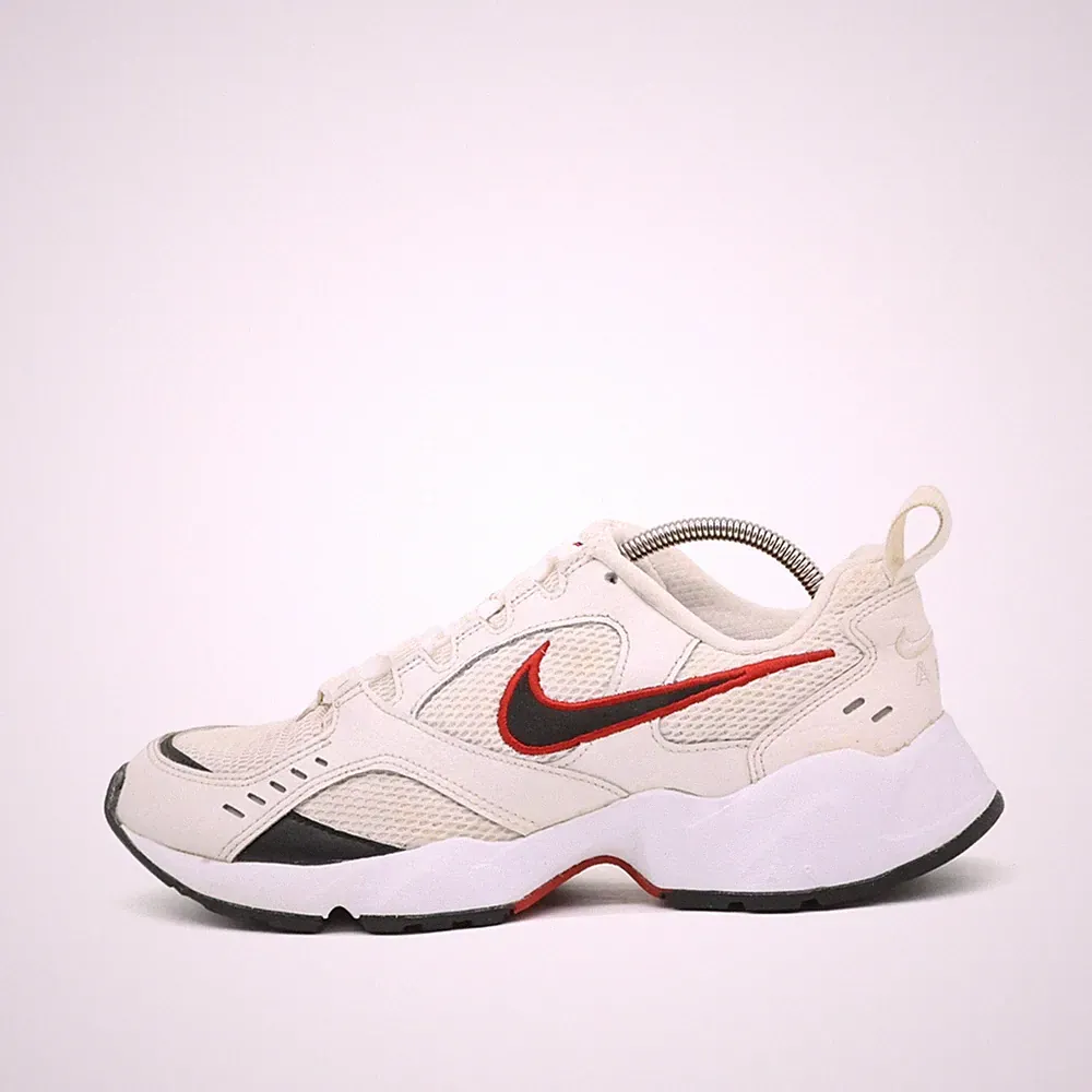 Nike Damen Air Zoom Alpha Laufschuh EU 39 Beige/Rot/Schwarz CI0603-104