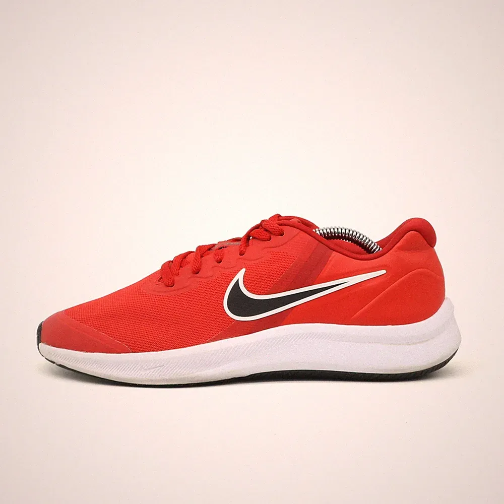 Nike Damen DA2776-602 Sneaker Rot Mesh Low-Top Running Laufschuhe EU 40