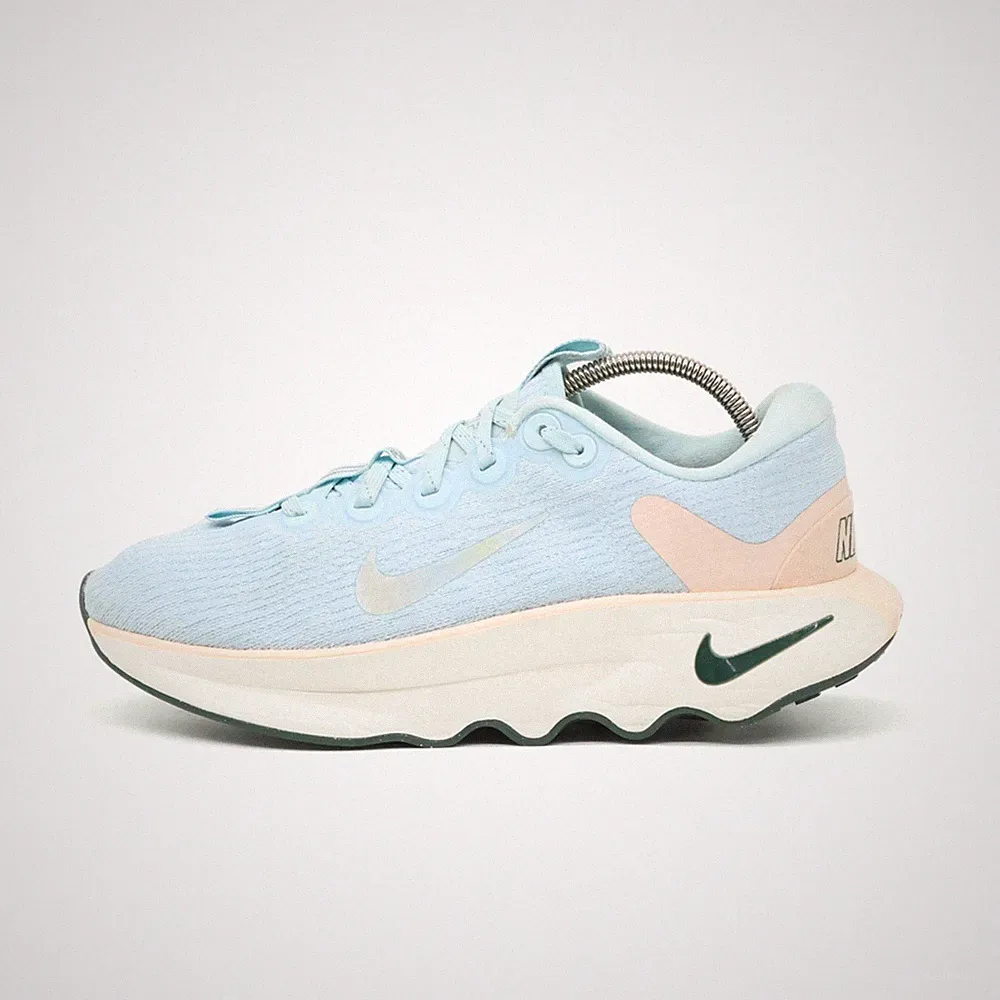 Nike Damen HV5229-474 Laufschuh EU 38.5 Blau/Pastellrosa Air Zoom