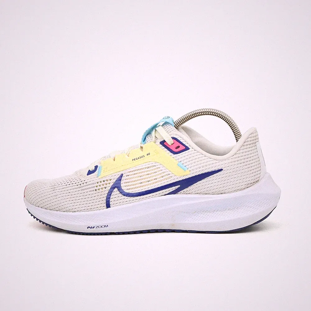 Nike Damen Pegasus 40 Schuh Weiß/Blau/Gelb Mesh Niedrig Zoom Laufschuh EU 37.5
