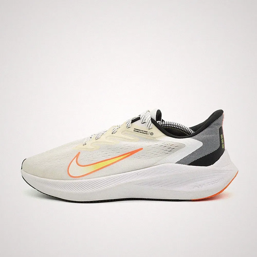 Nike Damen Winflo 8 Laufschuhe Weiß/Orange/Schwarz Mesh/Textil Air Zoom EU 40