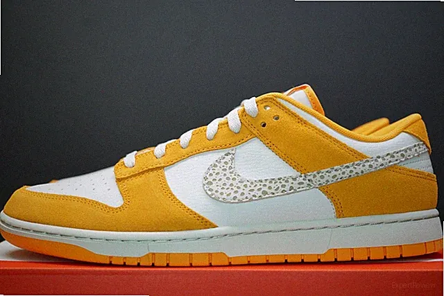 Nike Dunk Low AS Schuhe DR0156 800 Safari Swoosh Kumquat Größe UK 10,5 US 11,5 DS