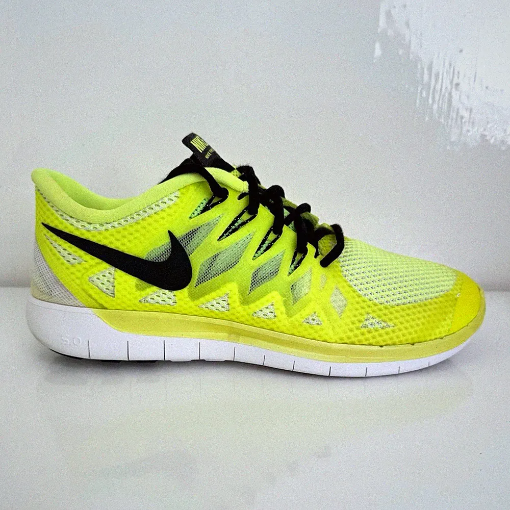 Nike Free 5.0 Herren Laufschuhe Sneaker Gelb Volt Schwarz Weiß Gr. 42