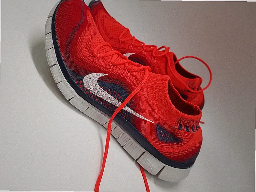 44.5 Leichtathletikschuh
