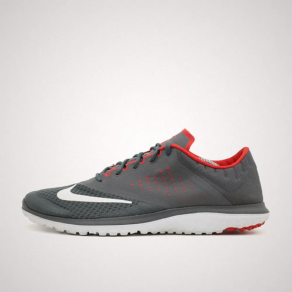 Nike Herren 685266-009 Sportschuhe EU 48.5 Grau Rot Weiß Running