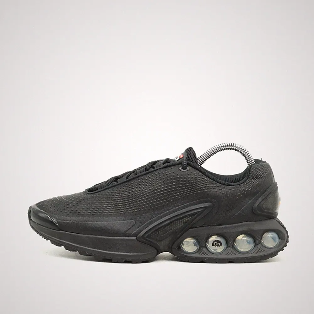Nike Herren Air Max DN Laufschuhe EU 42 Schwarz DV3337-006 Atmungsaktiv, ämpfend