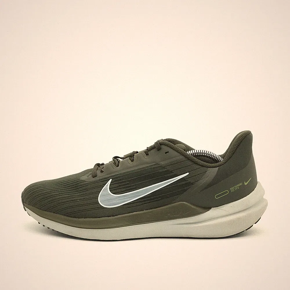 Nike Herren Air Winflo 10 Sportschuh Olivgrü Mesh Running Laufschuh EU 45.5