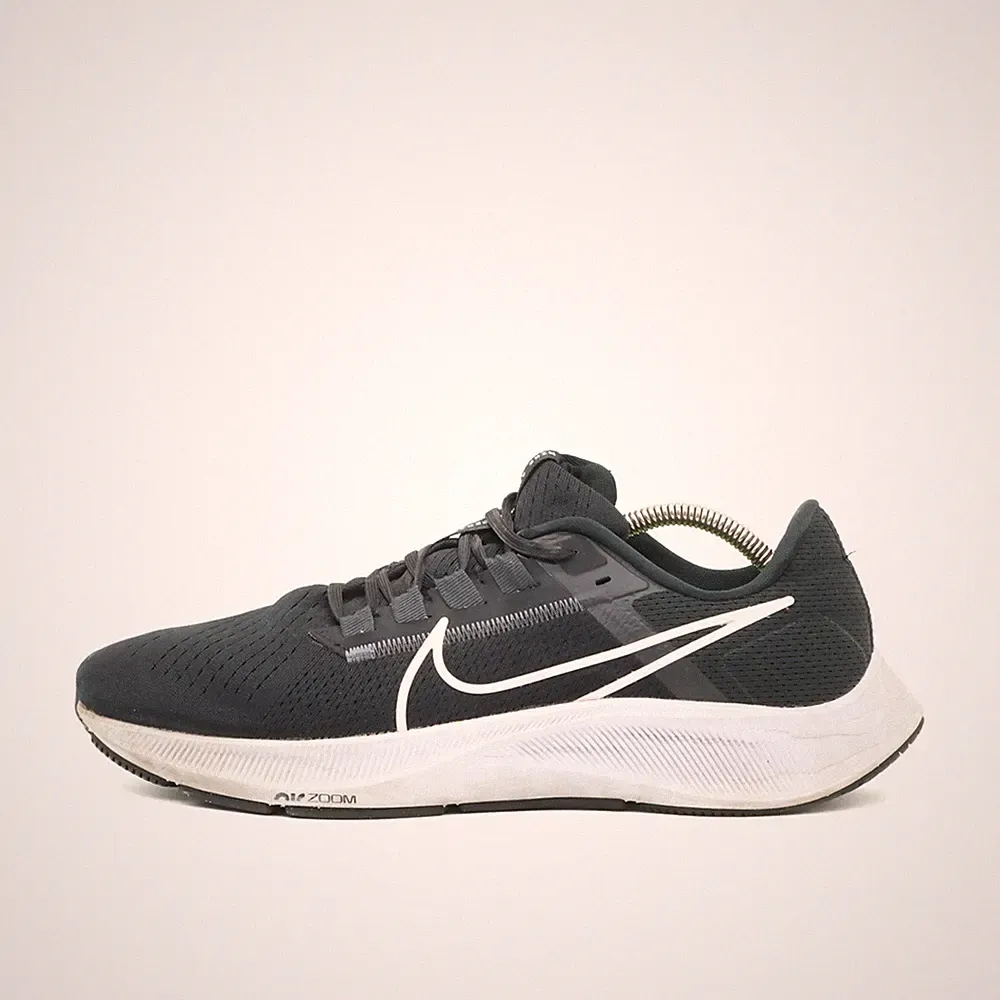 Nike Herren Air Zoom Pegasus 38 Sneaker Schwarz Mesh Low-Top Laufschuhe EU 43