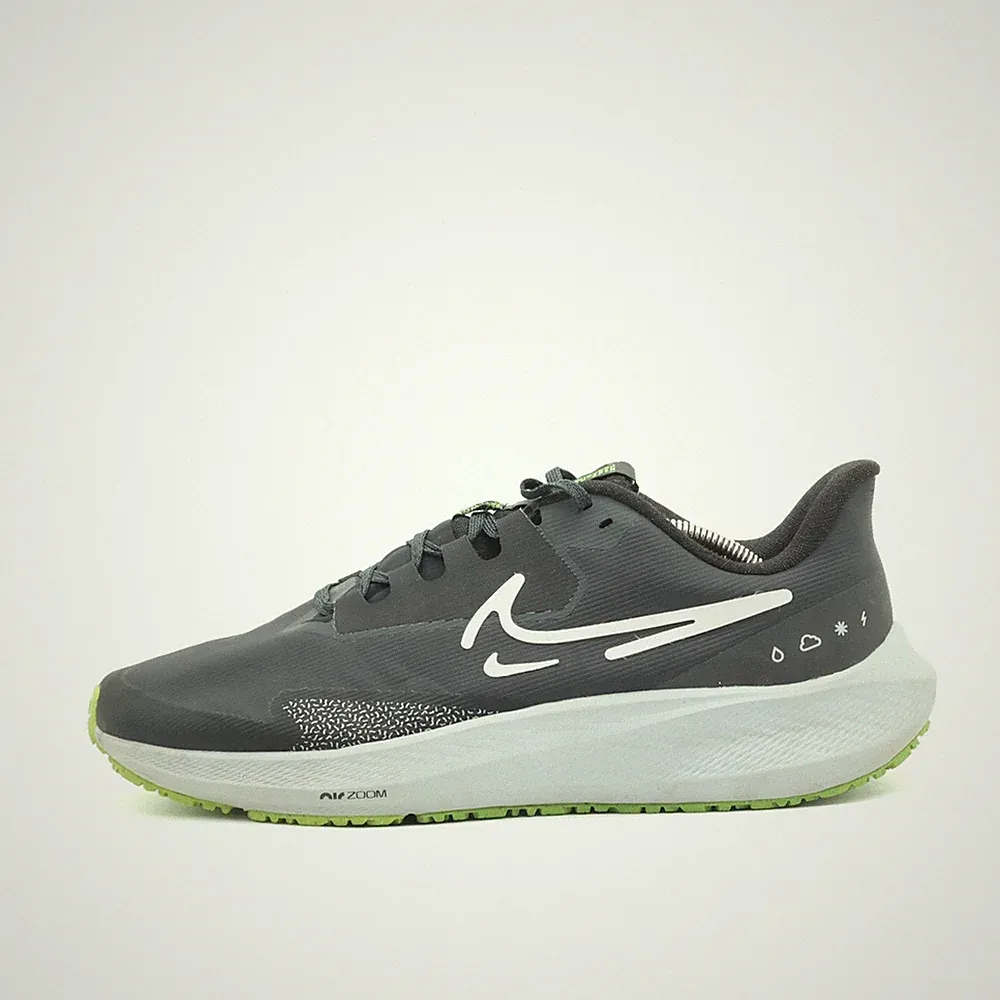 Nike Herren Air Zoom Pegasus 39 Shield Sneaker Low-Top Laufschuh EU 44.5