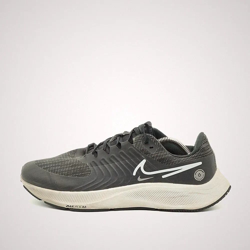 Nike Herren Air Zoom Pegasus 39 Shield Sportschuh EU 44 Schwarz DC4073-001