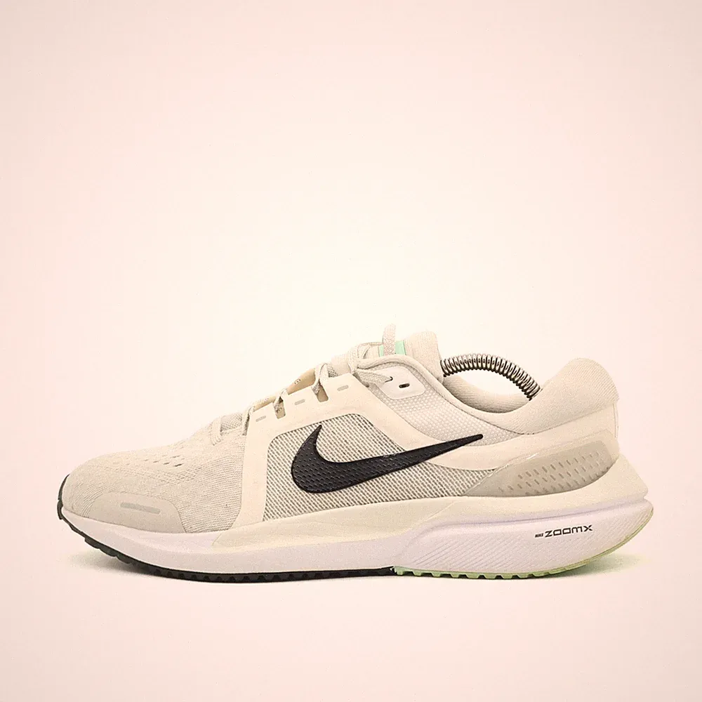 Nike Herren Air Zoom Vomero 16 Schuhe Beige Mesh Leichtgewicht Laufschuh EU 42