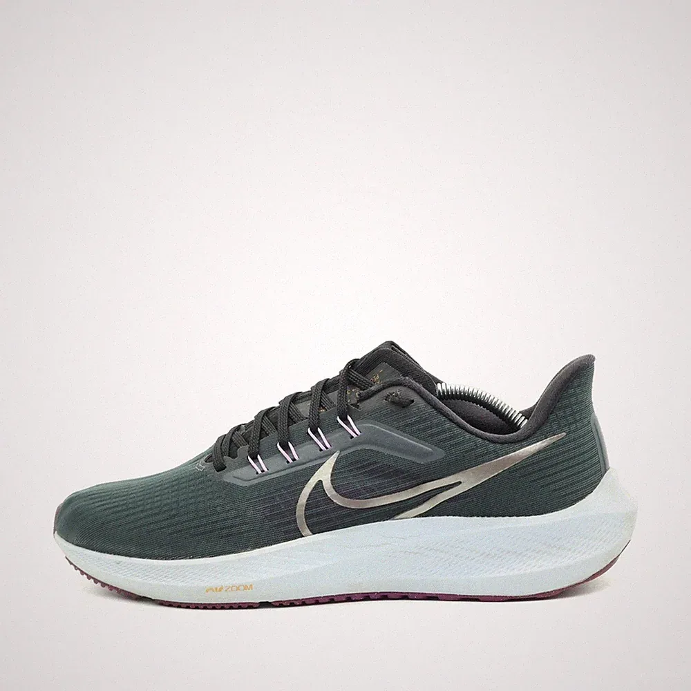 Nike Herren Air Zoom Vomero 16 Sneaker Low-Top Laufschuhe EU 44