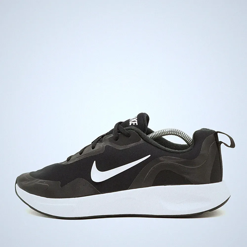 Nike Herren CT1729-001 Laufschuh Schwarz/Weiß Laufschuhe Sneaker EU 42,5