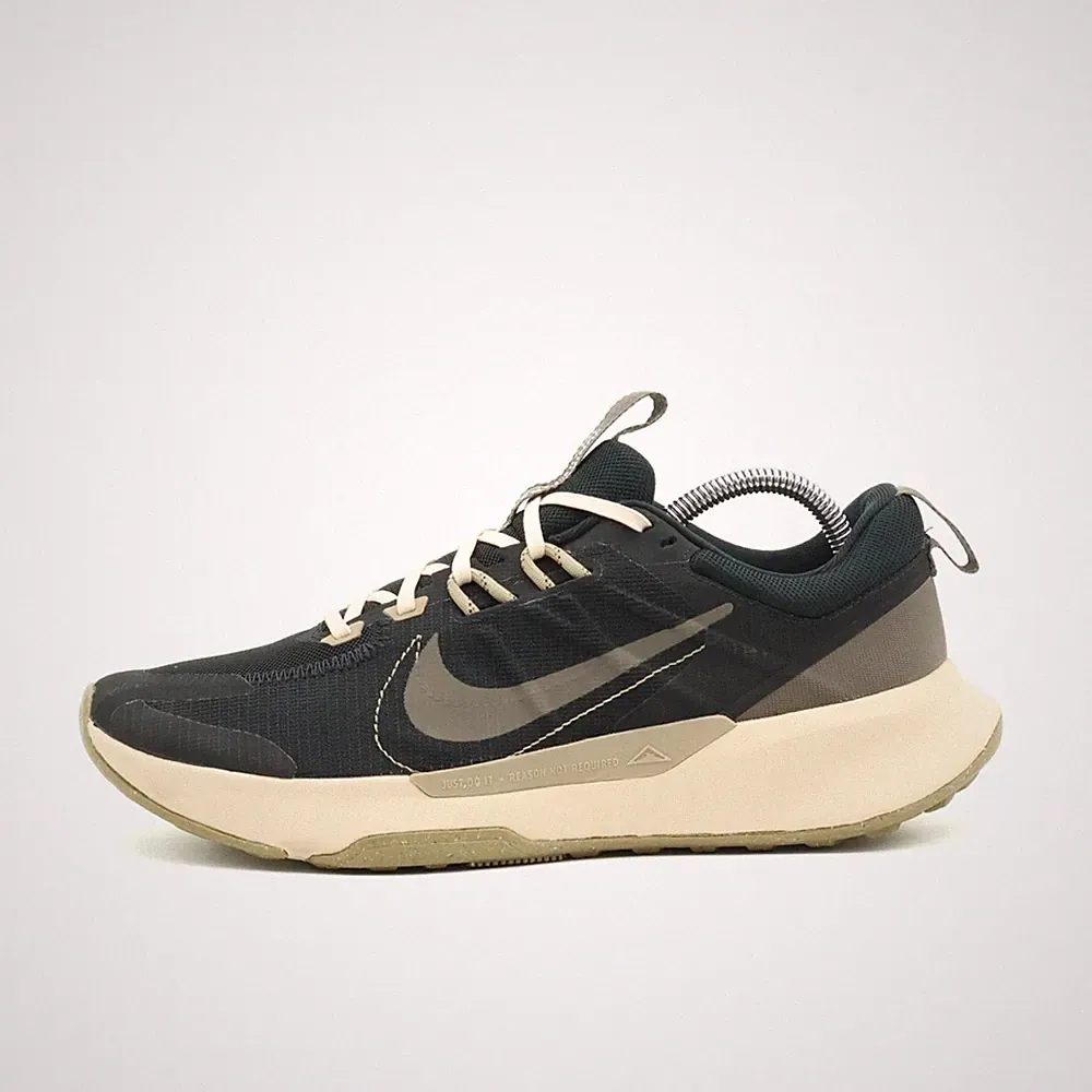 Nike Herren Juniper Trail 2 Laufschuhe EU 43 Schwarz Beige DM0822-005
