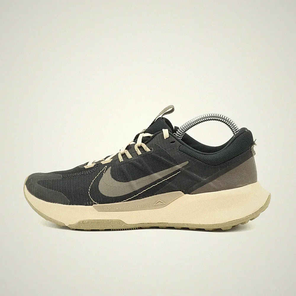 Nike Herren Juniper Trail 2 Sneaker Schwarz/Beige Running Laufschuhe EU 41