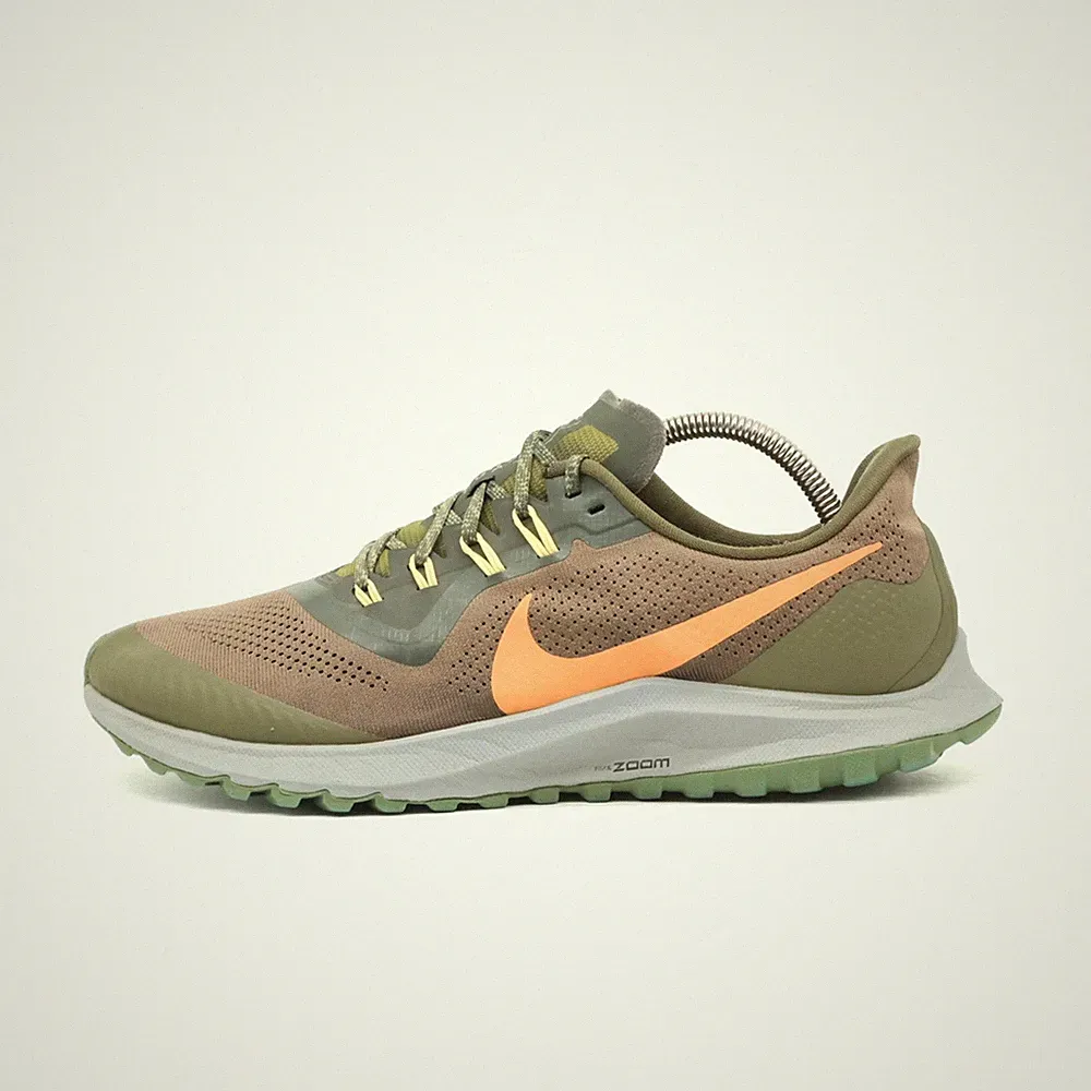 Nike Herren Pegasus 36 Trail Schuhe EU 44.5 olivgrü orange AR5677-303